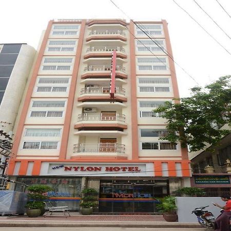 Hotel Nylon Mandalay Exteriér fotografie