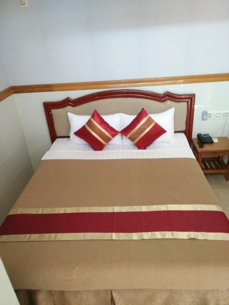 Hotel Nylon Mandalay Exteriér fotografie