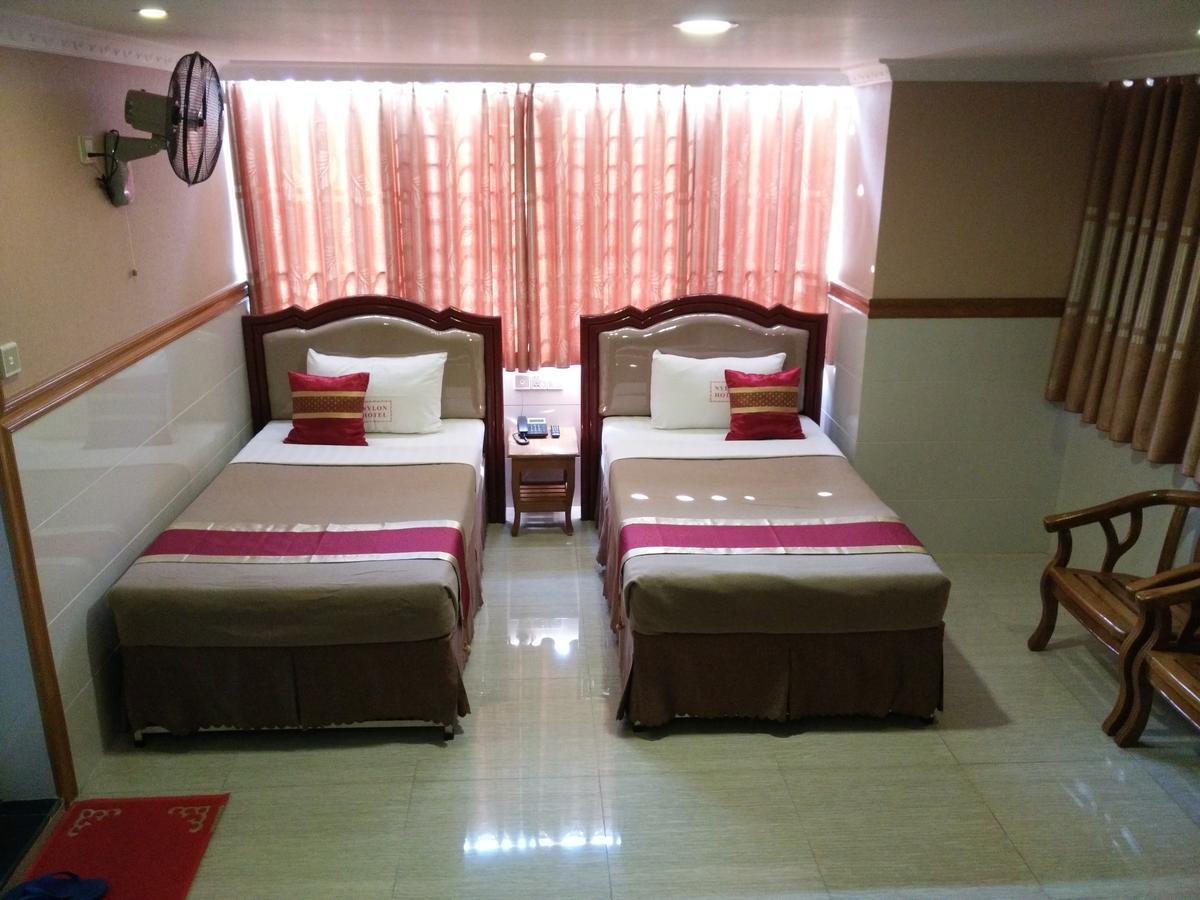 Hotel Nylon Mandalay Exteriér fotografie
