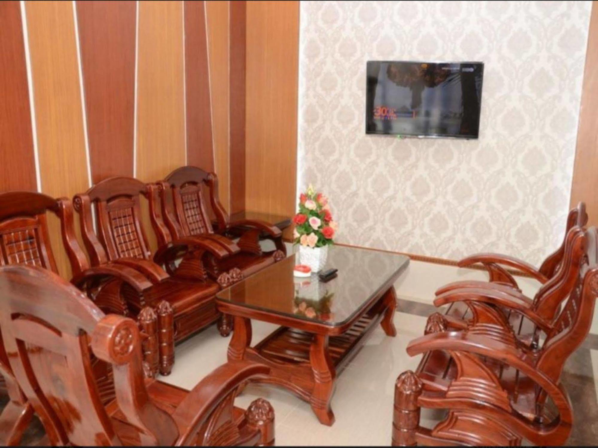 Hotel Nylon Mandalay Exteriér fotografie